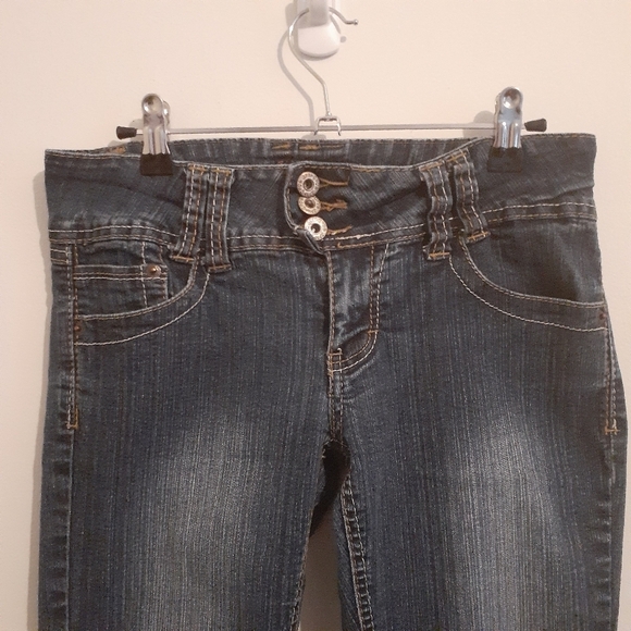 So Sweet Jeans - Picture 3 of 7